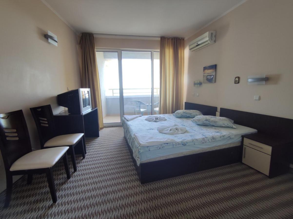 Europroperties Nikea Park Golden Sands Bagian luar foto