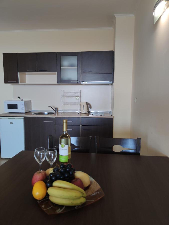 Europroperties Nikea Park Golden Sands Bagian luar foto