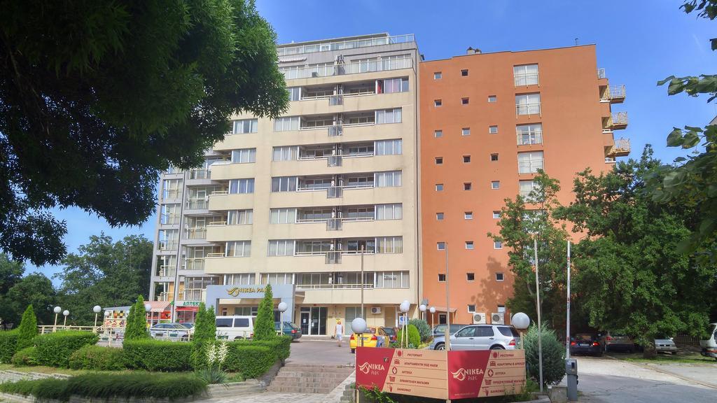 Europroperties Nikea Park Golden Sands Bagian luar foto